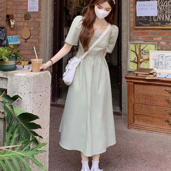 Đầm Dáng Dài Màu Xanh Lá Phong Cách Pháp Thời Trang Mùa Hè Hàng Mới 2022 Dành Cho Bạn Nữ