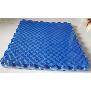 Thảm Xốp Cho Bé Trơn 60cmx60cm Vân Ô Vuông màu xanh dương