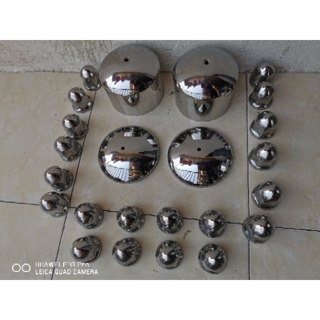 CHỤP  LÁP INOX CHO TẤT CẢ CAC DÒNG XE TẢI , Ô TÔ, XE HƠI ISUZU...........