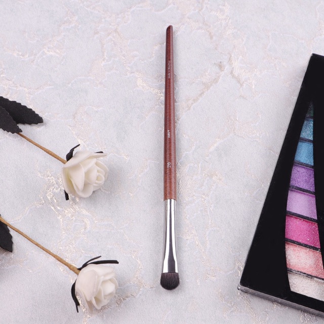 Cọ lẻ trang điểm cô dâu (mã CLE03)