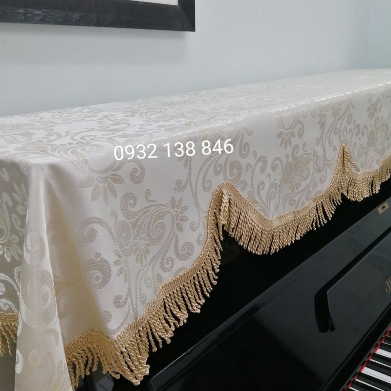 Khăn phủ đàn Piano màu trắng họa tiết ánh bạc
