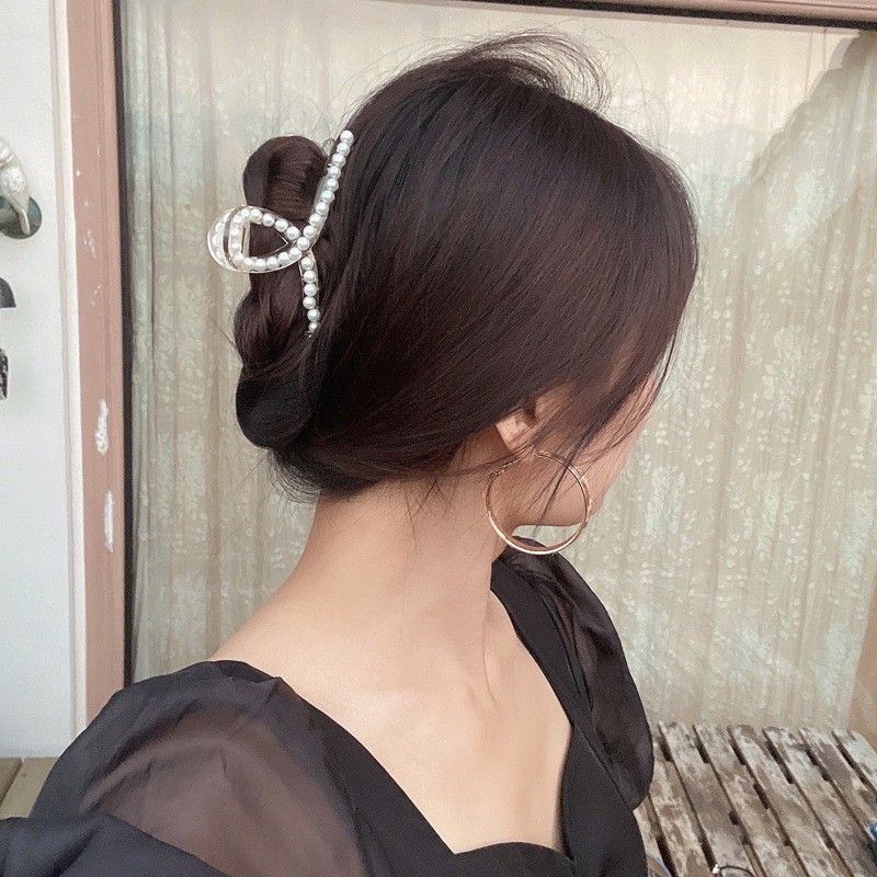 Kẹp tóc càng cua dài hạt châu nhựa
