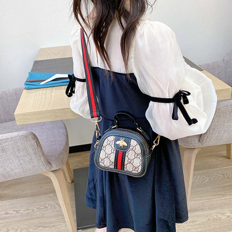 Túi Đeo Chéo Mini In Họa Tiết Con Ong Thời Trang Cho Bé Gái