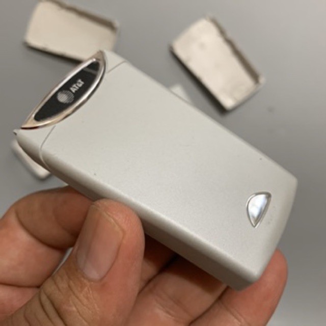 Nắp lưng zin mới điện thoại cổ Nokia 8310 chính hãng. | BigBuy360 - bigbuy360.vn