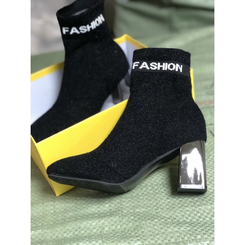 Boots len ánh nhũ gót gương 7cm Fullbox