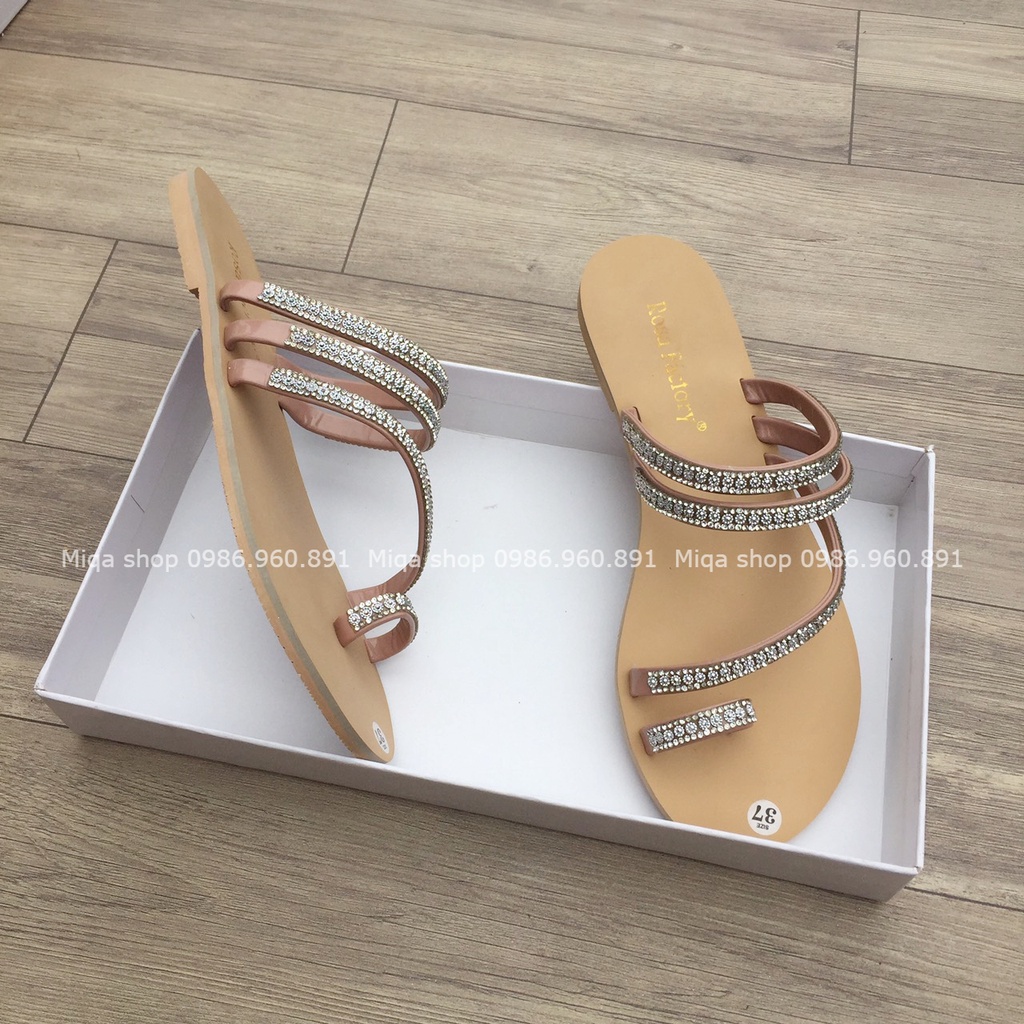 Dép kẹp xỏ ngón đính đá siêu xinh