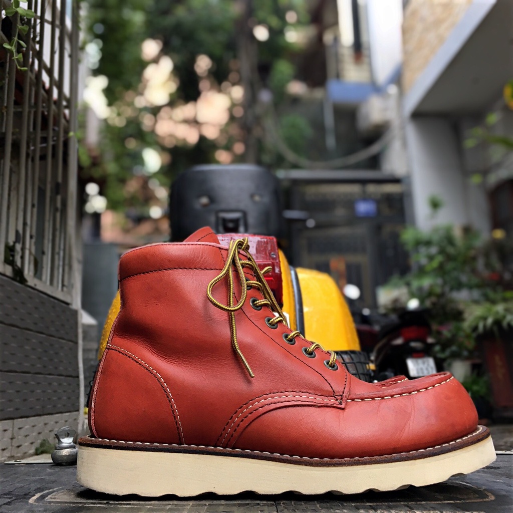 Moctoe Boots Secondhand
