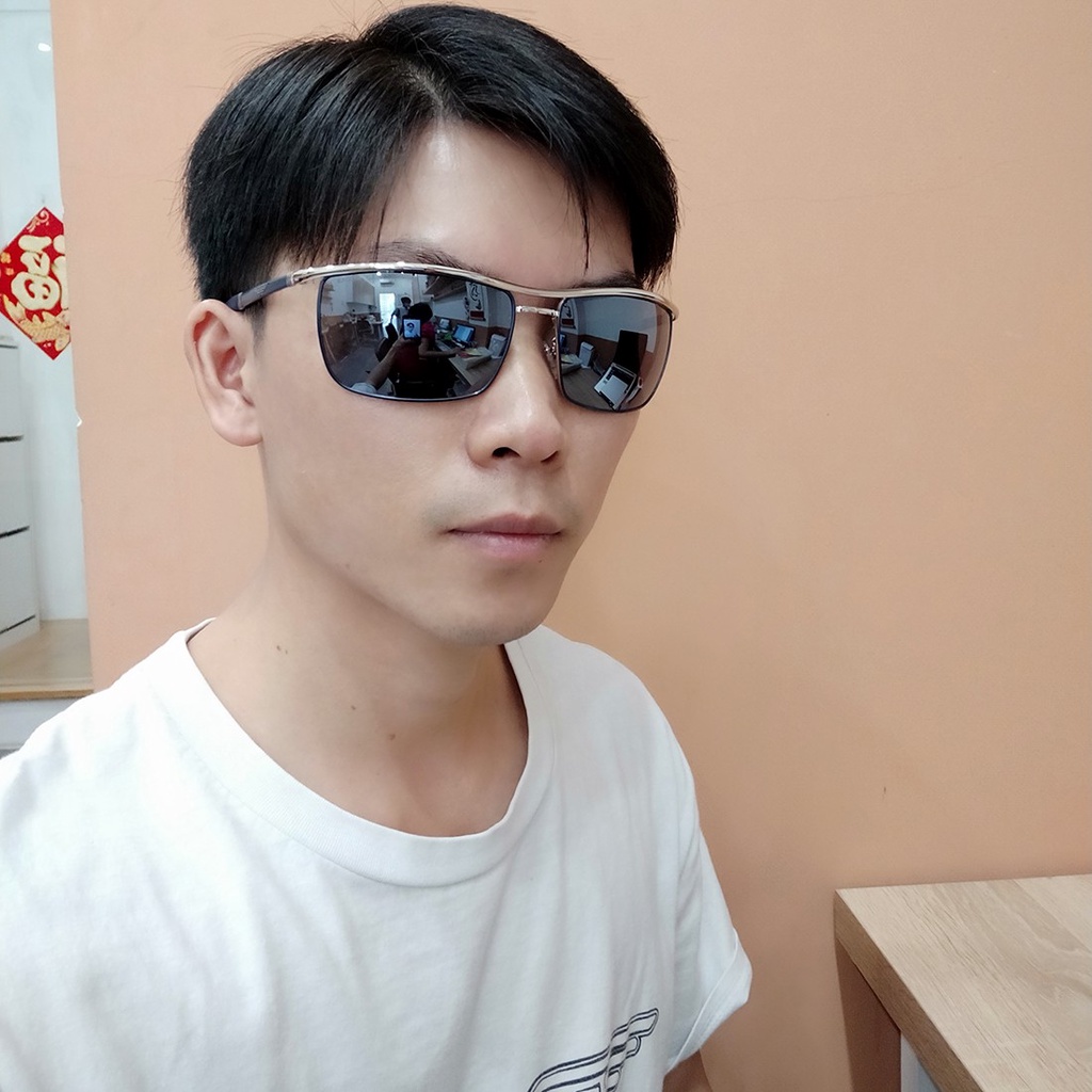 (Hàng chính hãng) Kính mát nam nữ Police SPLB44 màu sắc thời trang