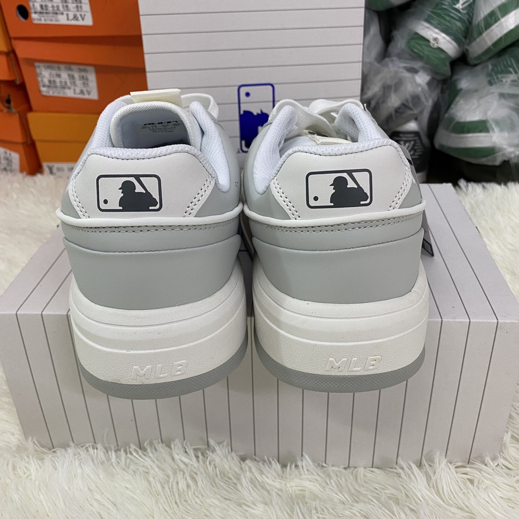 Giày Thể Thao MLB Chunky Liner New York Yankees trắng xám hot trend 2022, MLB Chunky xám [FREESHIP + FULL BOX]