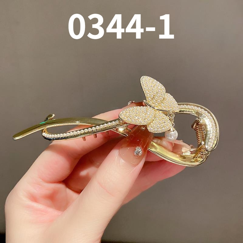 Kẹp Tóc Hình Bướm Đính Ngọc Trai Thời Trang Cho Nữ