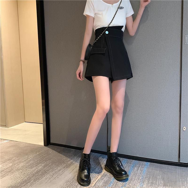 Quần Short Chữ A Lưng Cao Màu Đen Cho Nữ