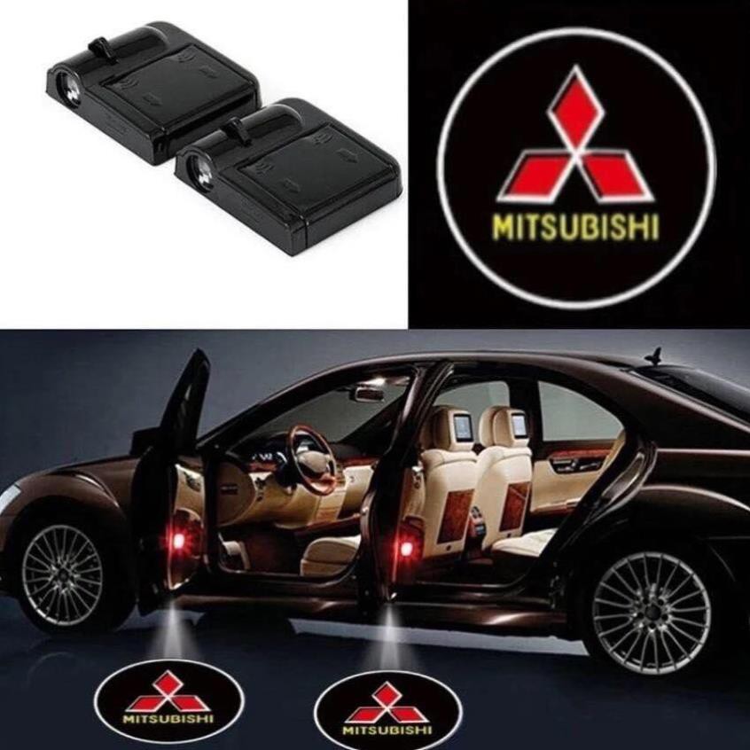 Đèn chiếu logo, máy chiếu thương hiệu CLB bóng đá cửa xe ô tô, xe hơi cho các hãng xe, đồ chơi ô tô