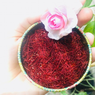 2g saffron Nhuỵ hoa nghệ tây loại 1 negin Bahraman
