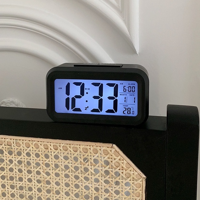 Đồng Hồ Để Bàn Báo Thức LCD Hiển Thị Lịch, Nhiệt Độ, Cảm Biến Ánh Sáng Đã Bao Gồm Pin Và HDSD Tiếng Việt HL1019