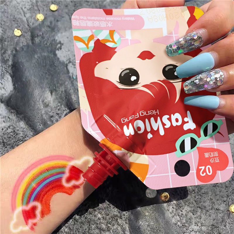 [Hàng mới về] Son bóng HENGFANG giúp dưỡng ẩm cho đôi môi và không phai màu | BigBuy360 - bigbuy360.vn