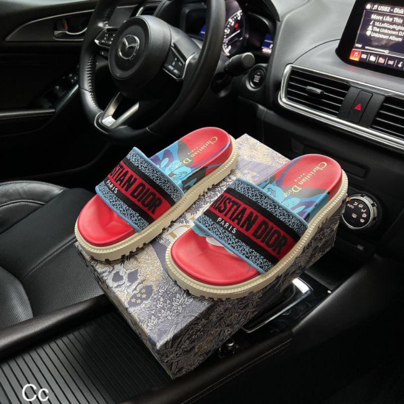 c Dép Lê Quai Ngang Cd Xanh Đỏ Mềm Êm Fullbox Bill Túi Hãng Cao Cấp