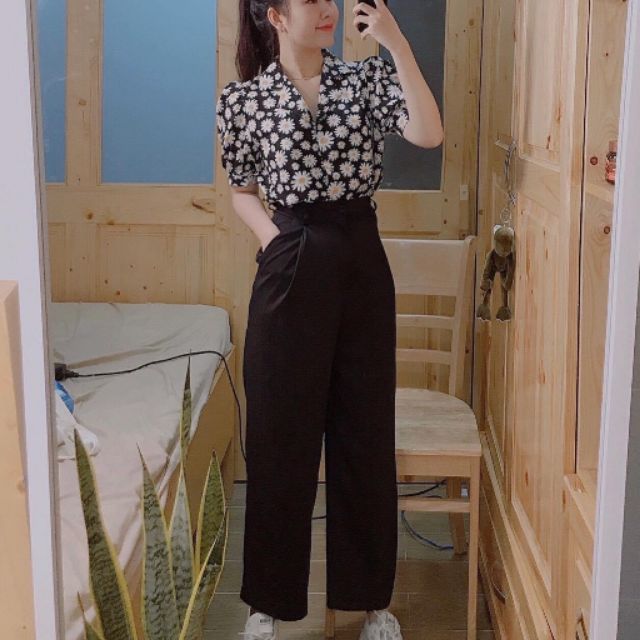 Set áo sơmi hoa cúc + quần suông đen