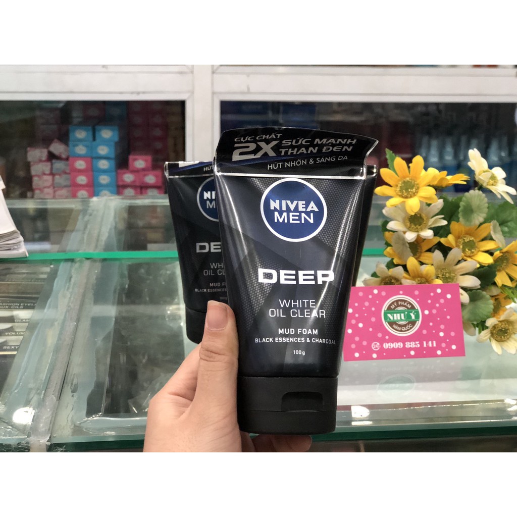 Sữa rửa mặt NIVEA MEN Deep than đen hoạt tính hút nhờn sáng da (100g)