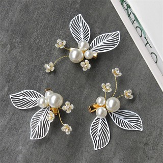 Set 3 Cái - Kẹp Bướm Đính Trân Châu, Hoa Nhỏ Và Hai Chiếc Lá Màu Trắng (PKCDSP73)