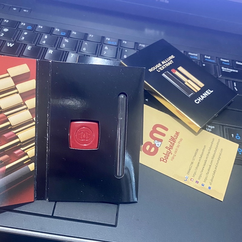 Sample (mẫu thử) son Rouge Allure L'Extrait màu 854 Rouge Puissant 0.5g