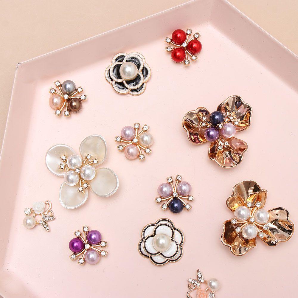 Set 10 Nút Áo Hình Hoa Xinh Xắn