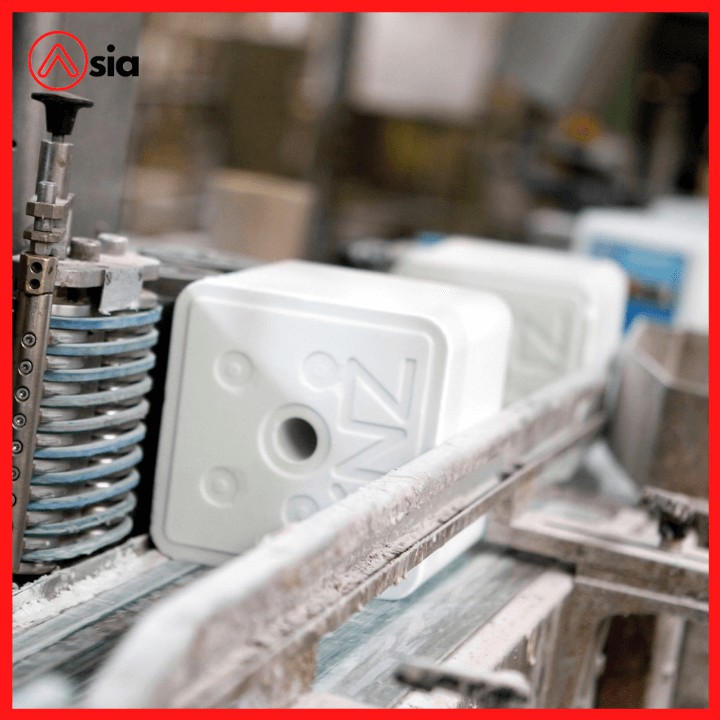 Thùng Đá liếm chăn nuôi KNZ  xuất xứ Hà Lan