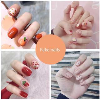 24 Pieces/Set Full Cover False Nails with Charming Vintage False Nail with Glue