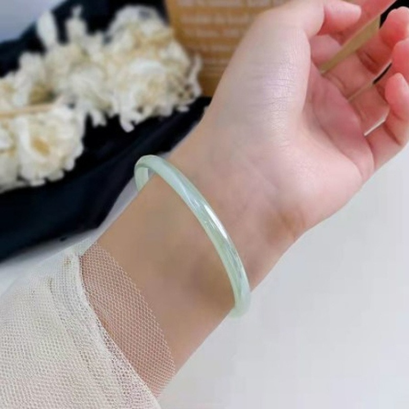 Vòng Đeo Tay Màu Sắc Ngọt Ngào Có Mặt Dây Thủy Tinh Giảm Mệt Mỏi Cải Thiện Giấc Ngủ