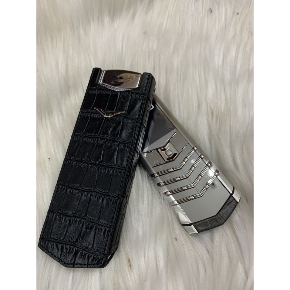 Bao da Vertu Singnature S đứng dập vân đen
