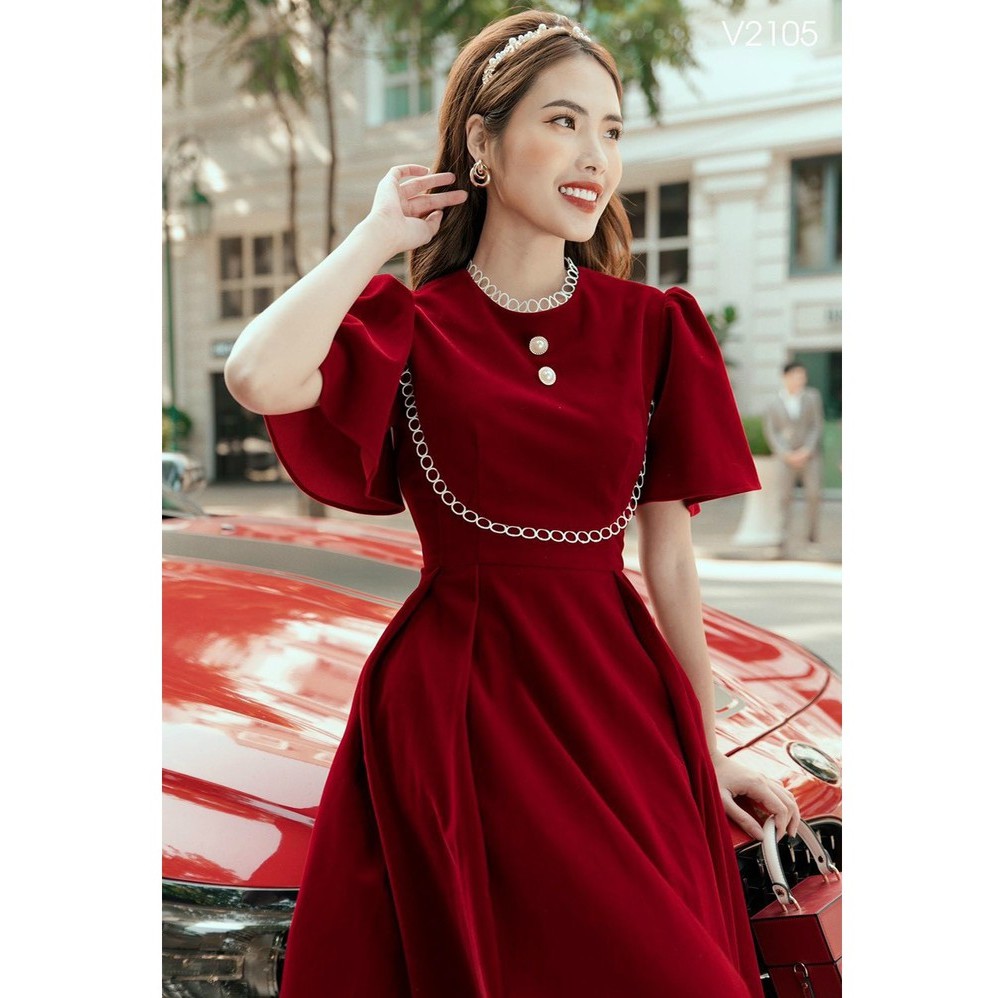 Váy thiết kế cho nữ chất nhung mềm mịn dáng xòe tay bồng viền xích cánh tiên Đỏ mận Mẫu mới 2021