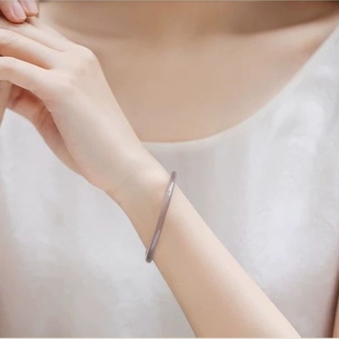 Vòng Tay Đá Mã Não Tự Nhiên Mỏng Màu Xanh Lá Phong Cách Hanfu Trung Hoa Cho Nữ