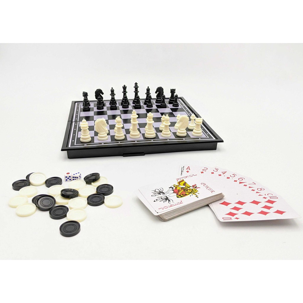 Bộ cờ vua 3 trong 1 - Cờ vua, cờ đam, bài tây - Trò chơi bộ cờ Vua Quốc Tế 3 in 1 đế nam châm bằng nhựa 9888A