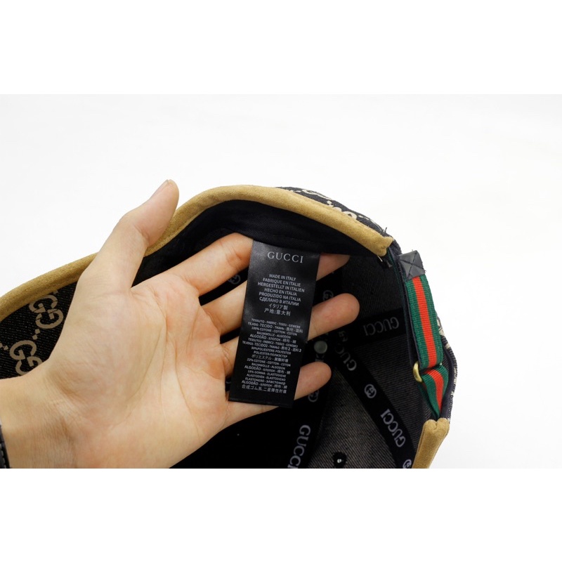 Mũ lưỡi trai gucci vá da