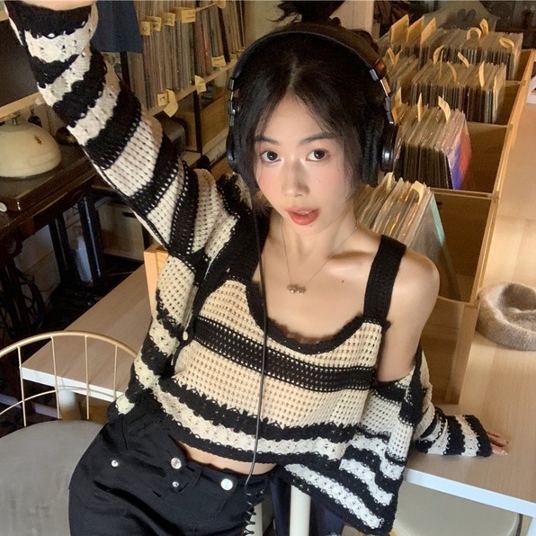 【ZHELIHANGFEI】Áo Cardigan Dệt Kim Lưng Cao Họa Tiết Kẻ Sọc Phong Cách Quyến Rũ