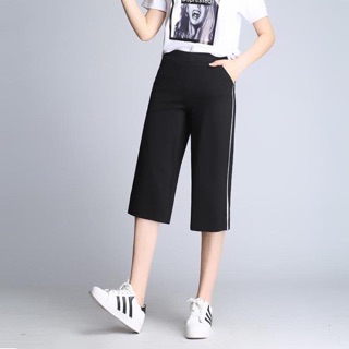 Quần Cullotes Lửng Sọc Hông G.U