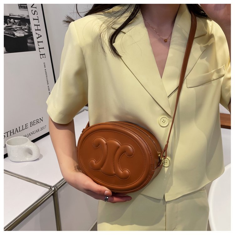 Túi Da Đeo Vai Hình Mũi Heo Dễ Thương Có Thể Điều Chỉnh Dây Đeo Vai Thời Trang Mùa Xuân Dành Cho Nữ 2022