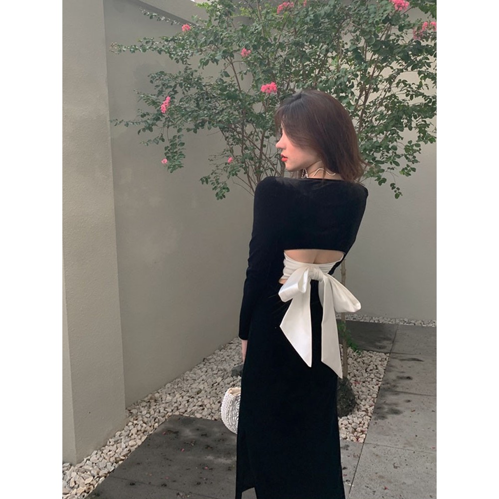 [Mã FAMAYWA2 giảm 10K đơn 50K] Váy nhung cổ nhung kết hợp hở lưng quyến rũ-V24 | BigBuy360 - bigbuy360.vn