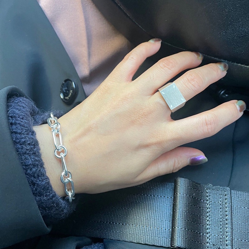 Nhẫn Bản Rộng Màu Bạc Thiết Kế Tinh Tế Thời Trang Cho Cặp Đôi