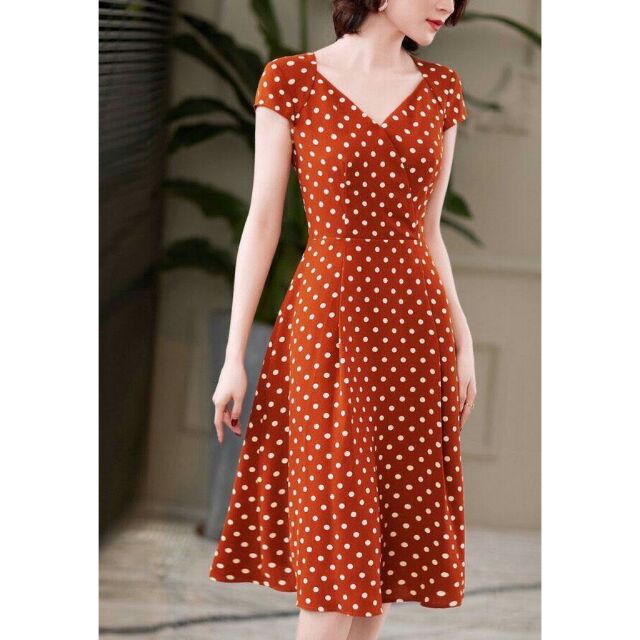 ĐẦM XOÈ CHẤM BI TAY CON