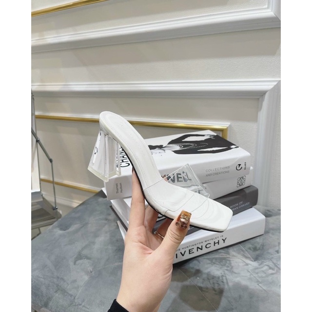 Giày sandal cao gót quai trong gót trong gót trụ L36
