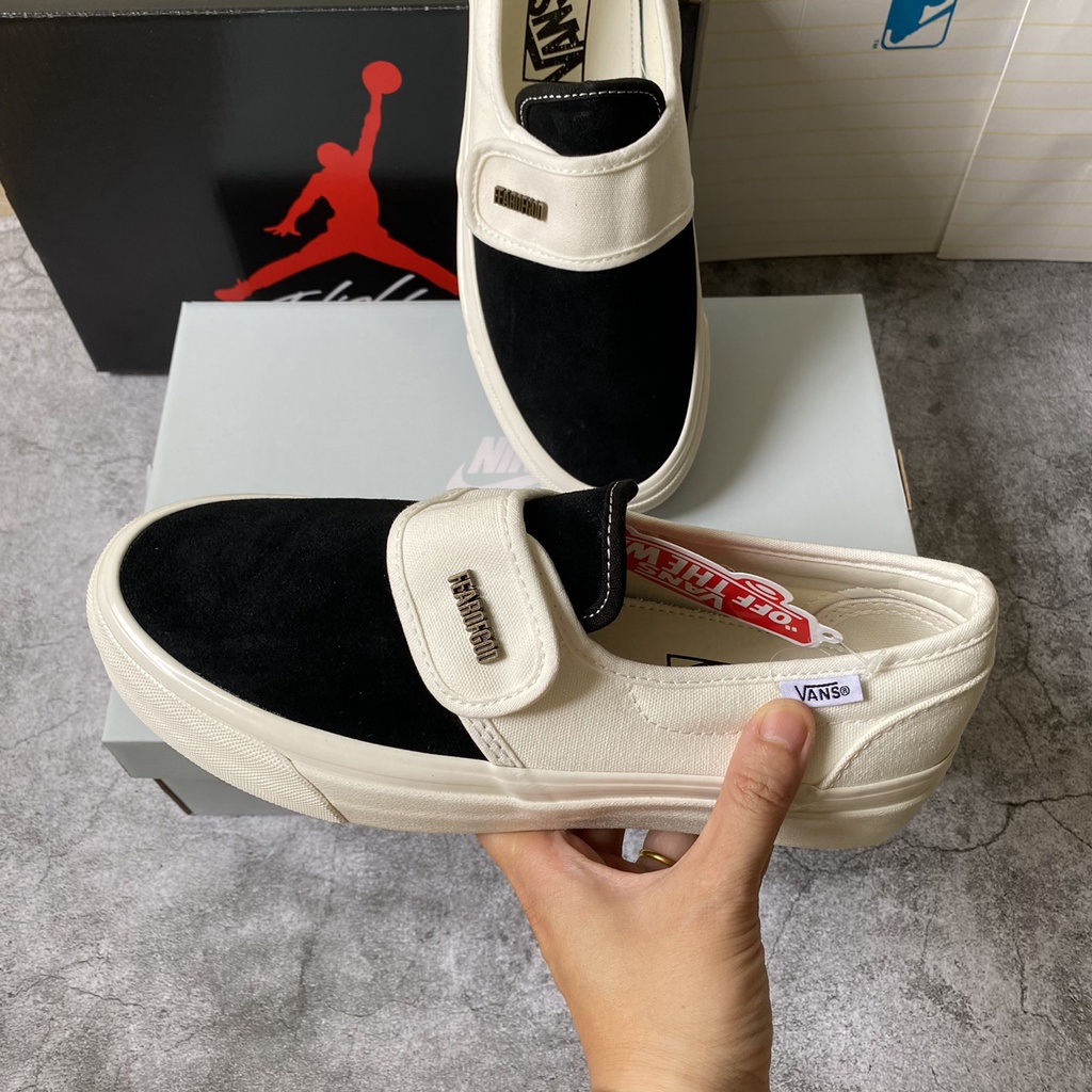 GIÀY VANS. FEAR. OF. GOF. FOG. SLIPON. TRẮNG. ĐEN MỚI NHẤT 2022