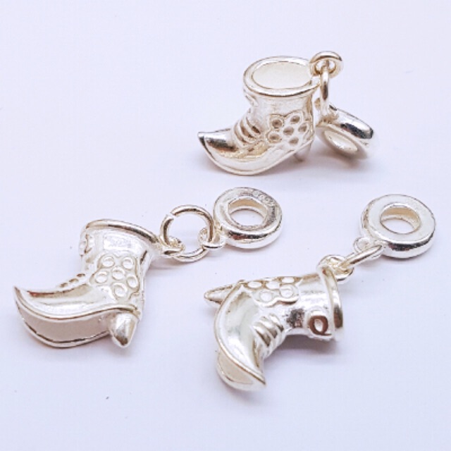 Charm giầy - MH061