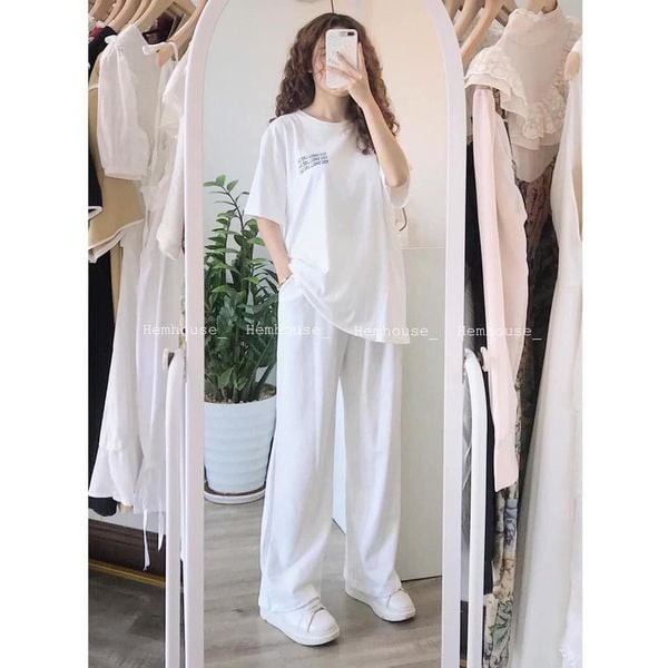 [Mã FADI5K245 giảm 5K đơn 0đ] [ Quà tặng là khẩu trang bạn nhé] Sét đồ nữ trắng vải cotton áo phông quần ống rộng | BigBuy360 - bigbuy360.vn