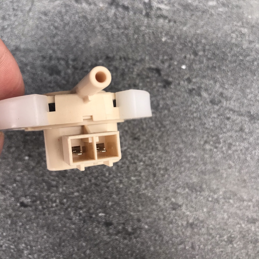 Phao máy giặt - Van áp lực nước MG hãng Sanyo Inverter (Hãng)/ Sanyo 59C