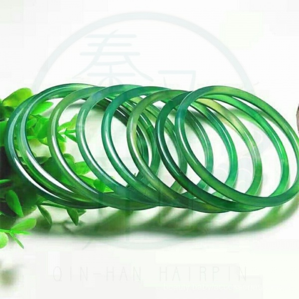 Vòng tay đá mã não tự nhiên kiểu dáng thời trang dành cho nữ