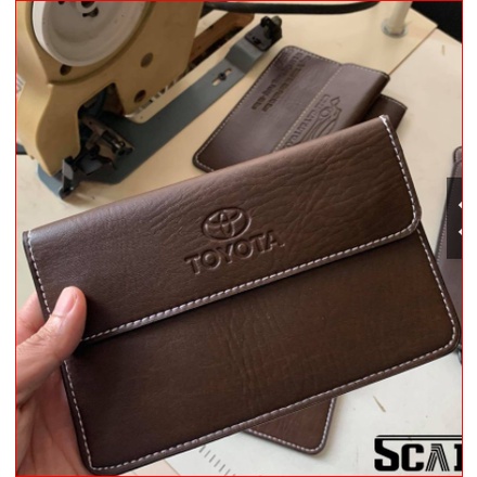 Ví da Honda, Hyundai, Kia, Toyta  logo theo xe dành cho ô tô đựng giấy tờ bỏ bên trong bảo vệ