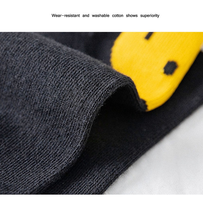 img Ins Retro Style Women Crew Socks New Trend Daisy Flowers Print Black Couple Socks High Quality Fashion Cotton Novelty Socks