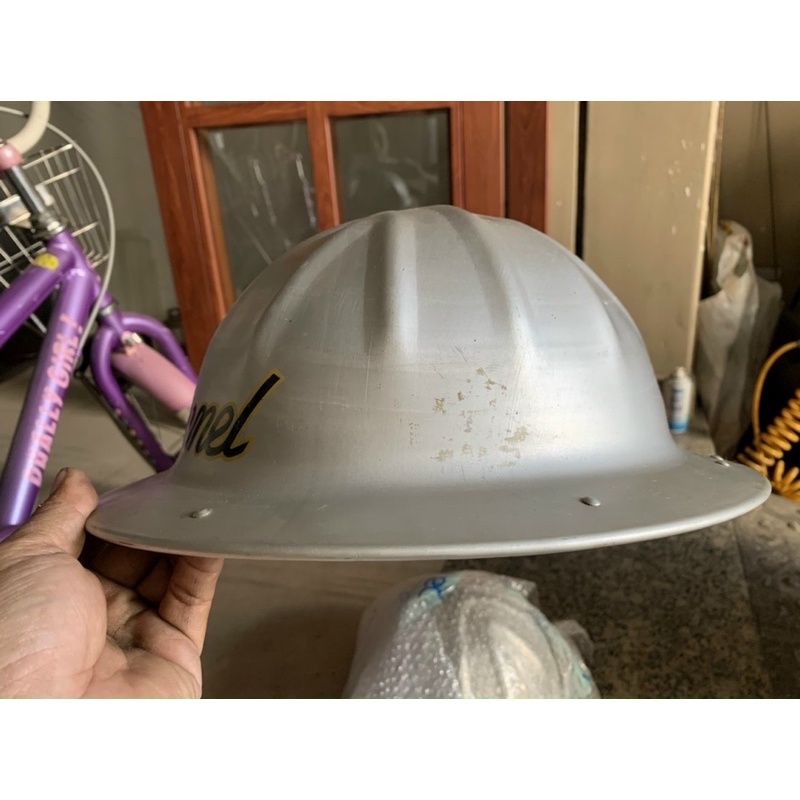 Mũ bảo hiểm nhôm của Mĩ