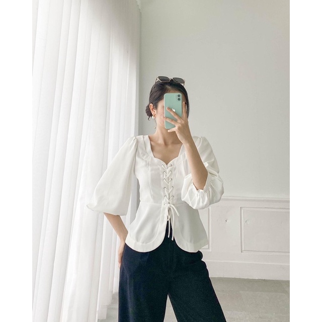 Ceci Cela - Áo Kiểu Nữ Dây Đan Tay Phồng Cổ Điển Inner
