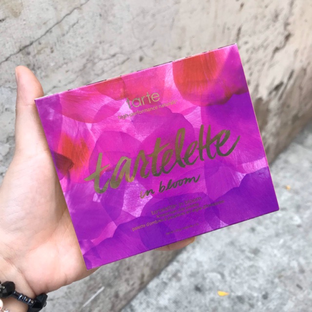 BẢNG PHẤN MẮT TARTE TARTELETTE IN BLOOM.